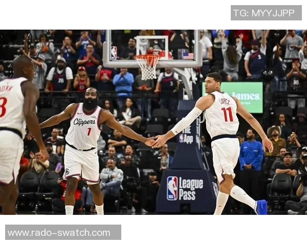 NBA战报:伦纳德33分,快船131-90狂胜国王 NBA战报:伦纳德33分,快船131-90狂胜国王