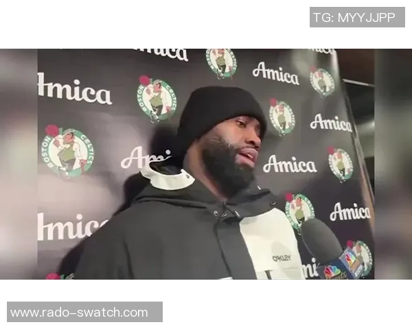 4-20！28次出手0罚球！布朗炮轰裁判，绿军酝酿大交易